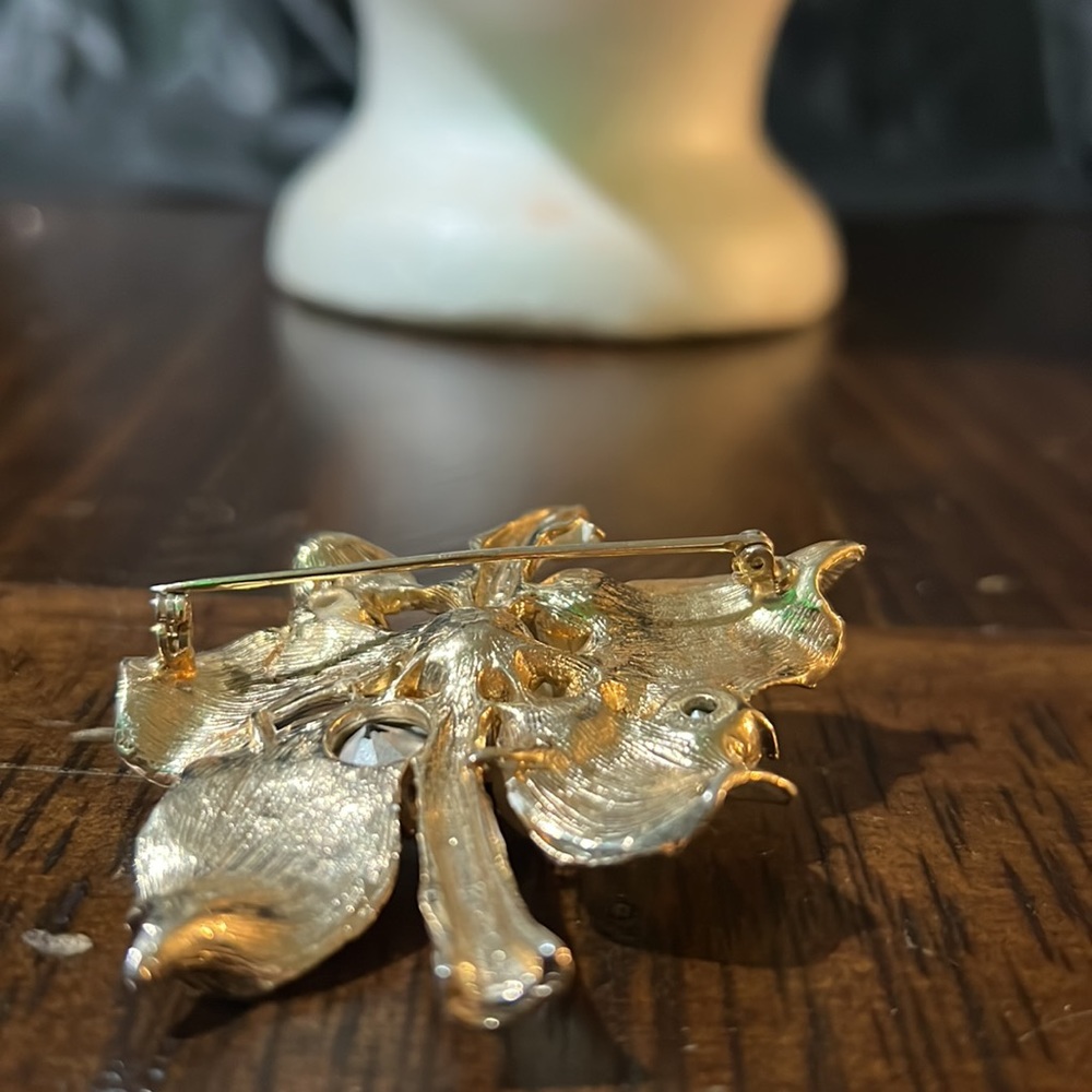 Brooch - Picture 5 of 6
